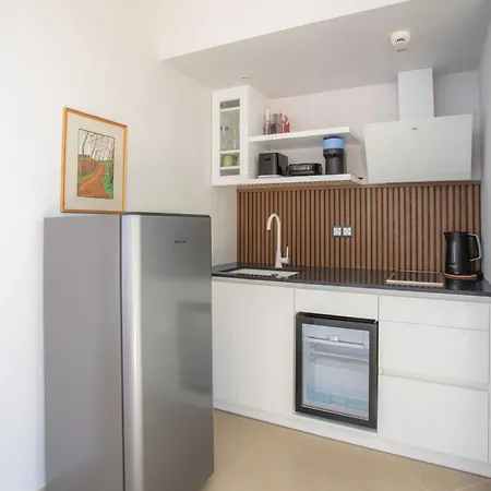 Calma Lefkada * Athánion