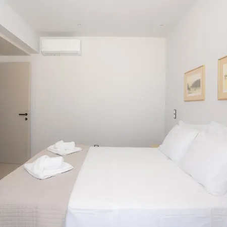 Calma Lefkada * Athanion