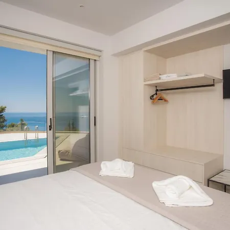 Calma Lefkada Athánion