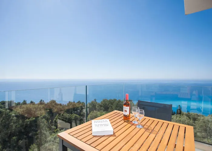 Calma Lefkada Athanion