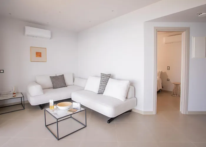 Calma Lefkada Apartment *